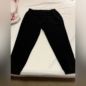 Black Lululemon men’s joggers size XXL / 38 waist
